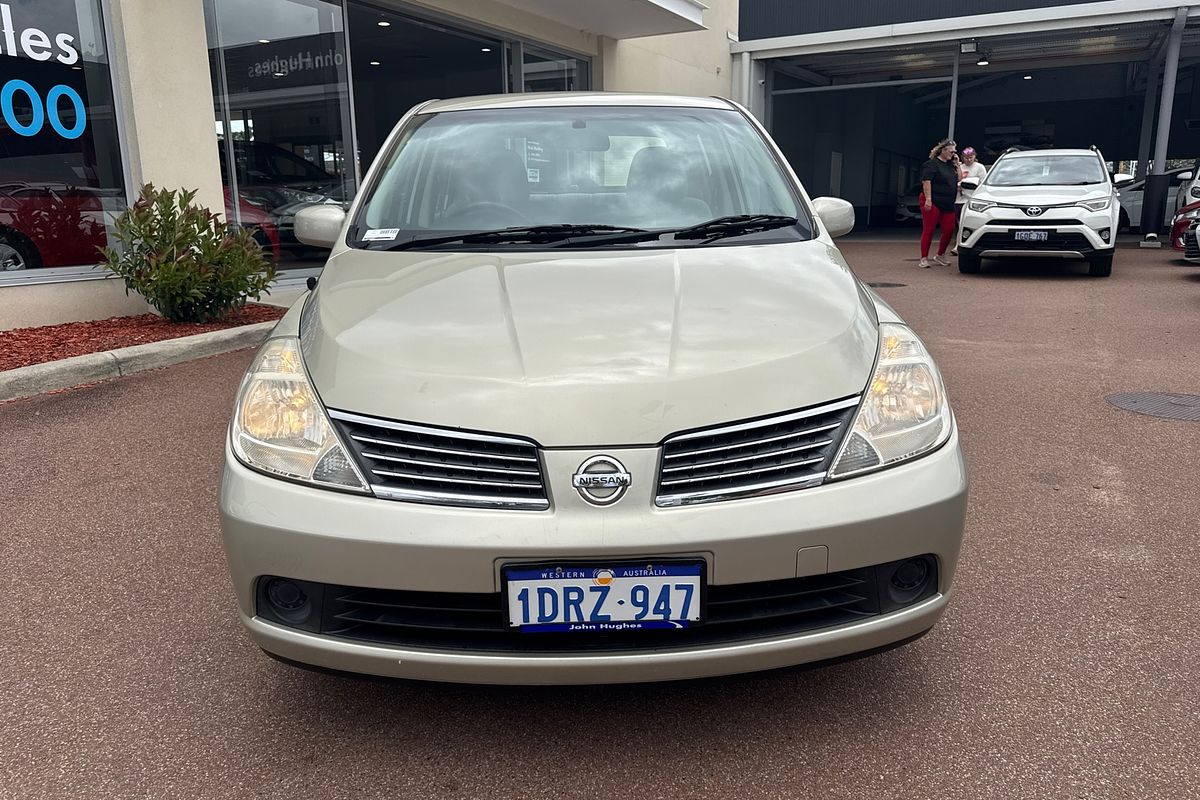 2008 Nissan Tiida ST C11