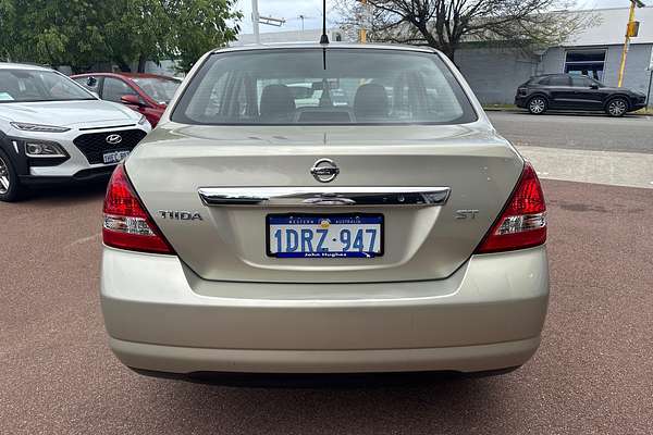 2008 Nissan Tiida ST C11