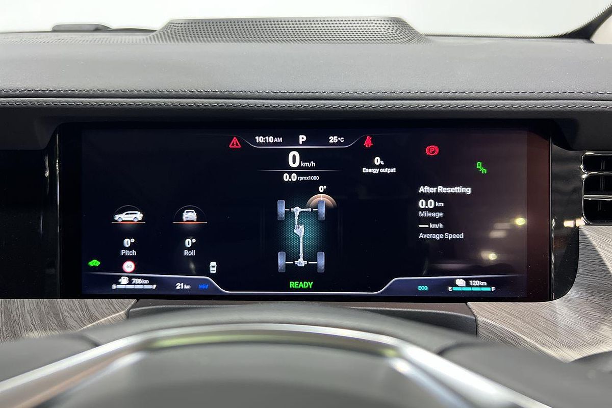 2025 GWM Tank 500 Ultra Hi4-T PHEV P03