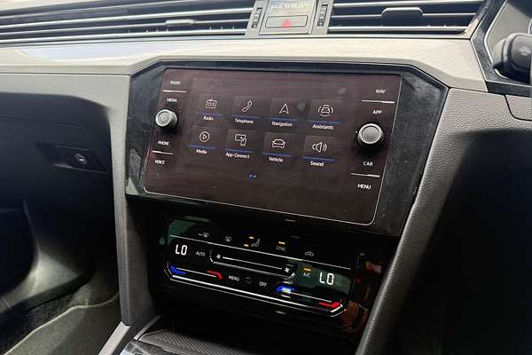 2021 Volkswagen Passat 140TSI Business B8