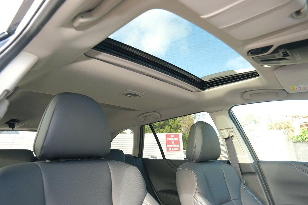 2025 Subaru Outback AWD Touring XT 6GEN