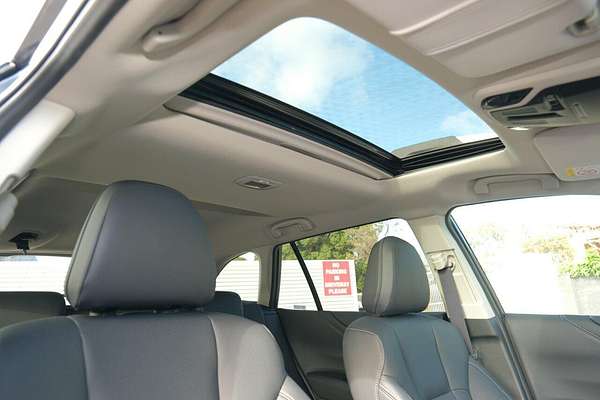 2025 Subaru Outback AWD Touring XT 6GEN