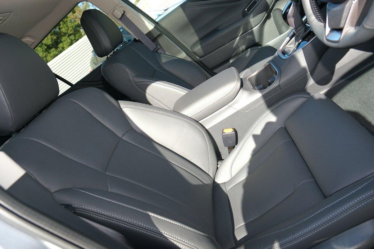 2025 Subaru Outback AWD Touring 6GEN