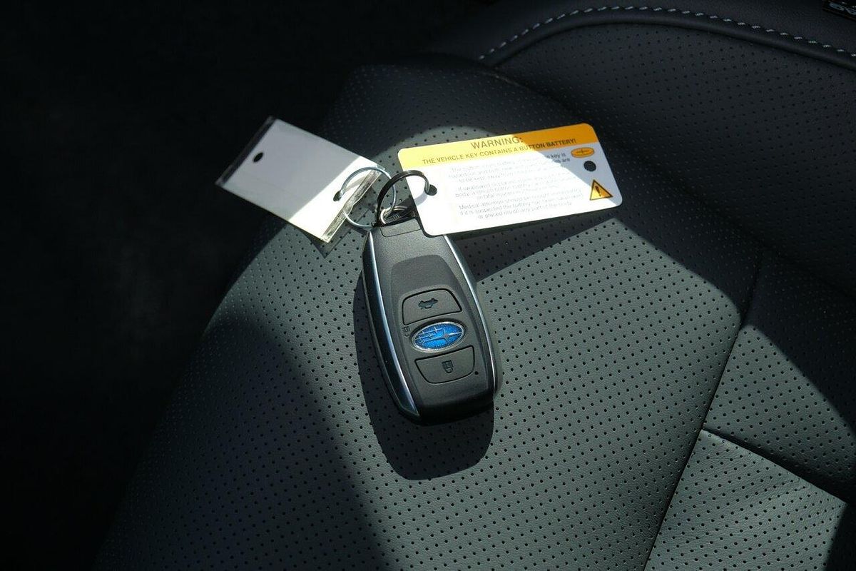 2025 Subaru Outback AWD Touring 6GEN