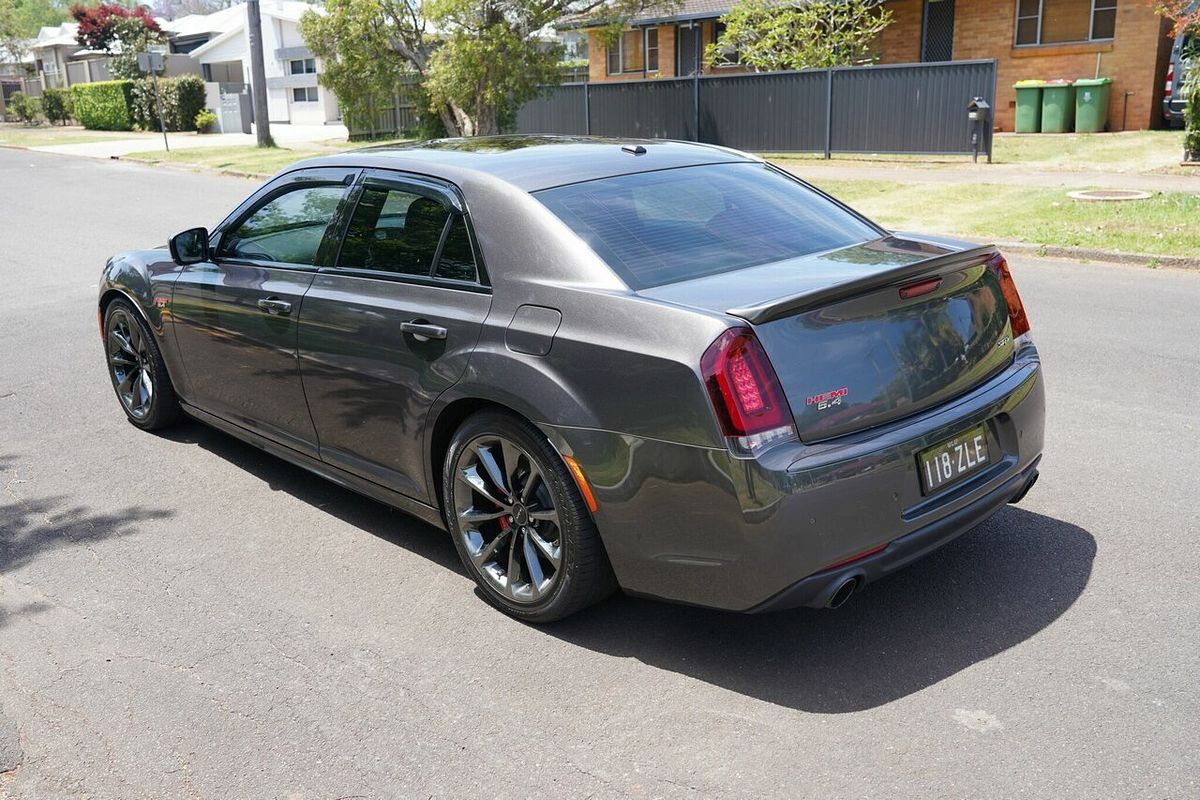 2018 Chrysler 300 SRT Core LX