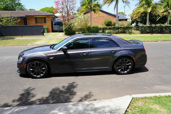 2018 Chrysler 300 SRT Core LX