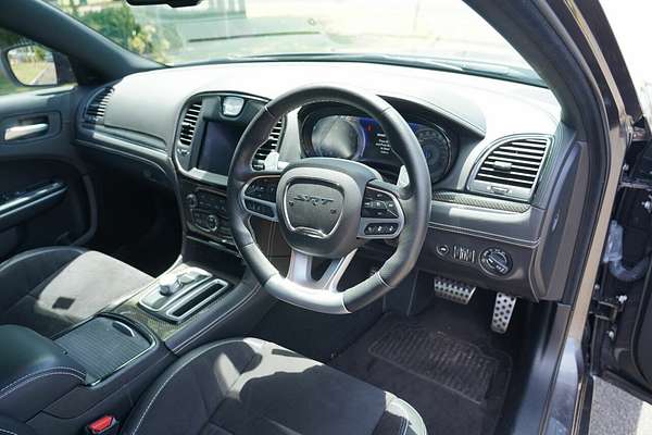 2018 Chrysler 300 SRT Core LX