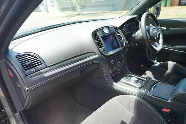 2018 Chrysler 300 SRT Core LX