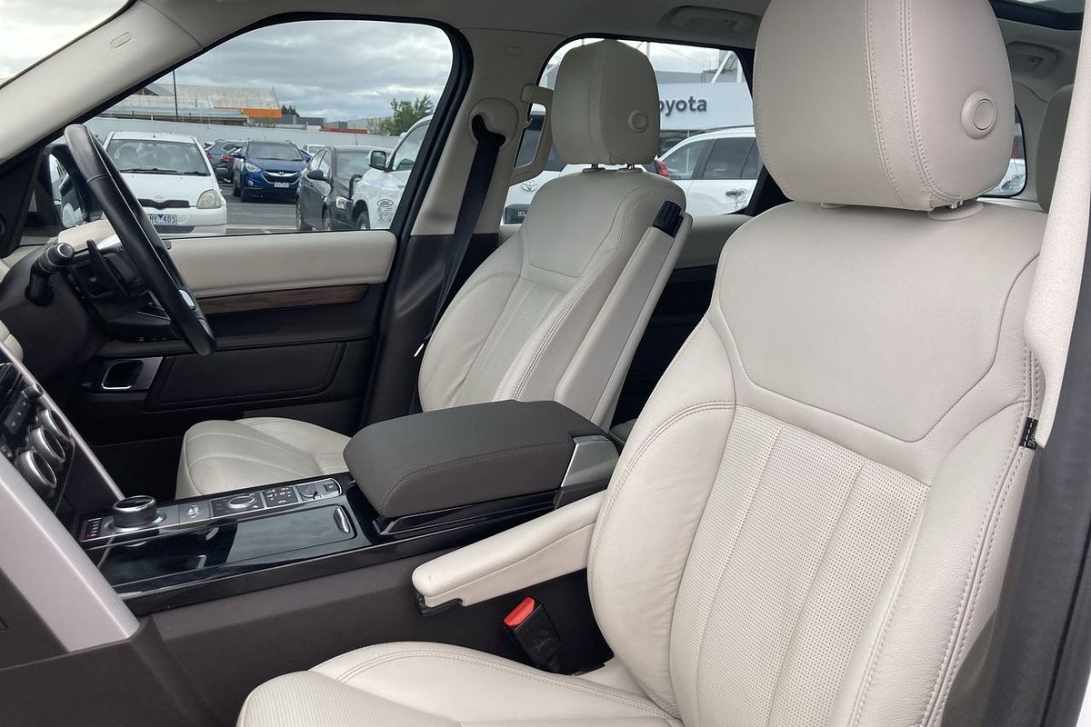 2017 Land Rover Discovery SD4 HSE Series 5