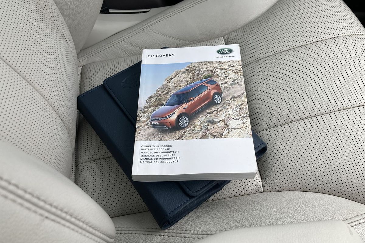 2017 Land Rover Discovery SD4 HSE Series 5
