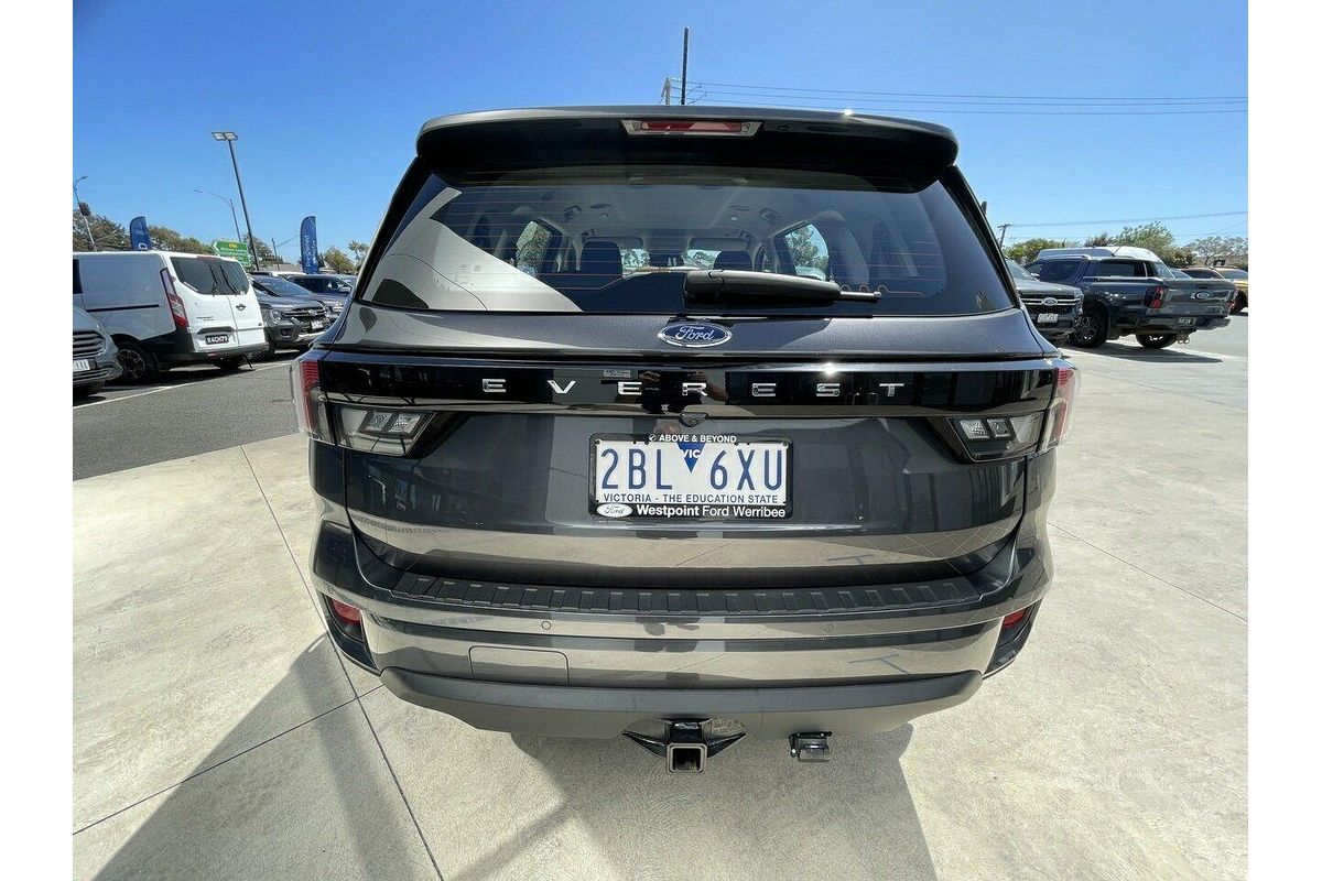 2024 Ford Everest Ambiente 2.0L