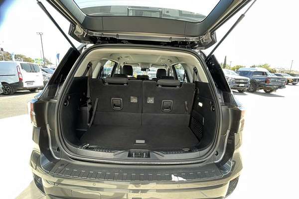 2024 Ford Everest Ambiente 2.0L