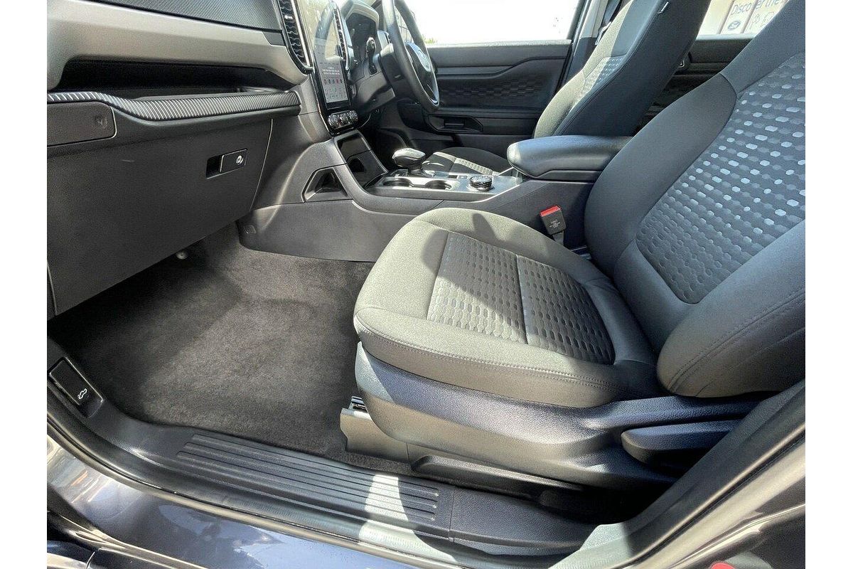 2024 Ford Everest Ambiente 2.0L