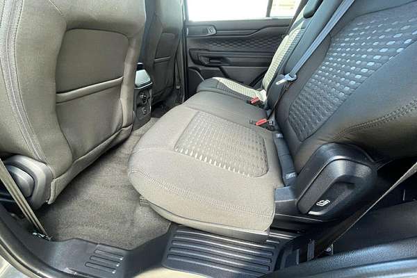 2024 Ford Everest Ambiente 2.0L