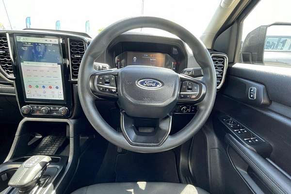 2024 Ford Everest Ambiente 2.0L