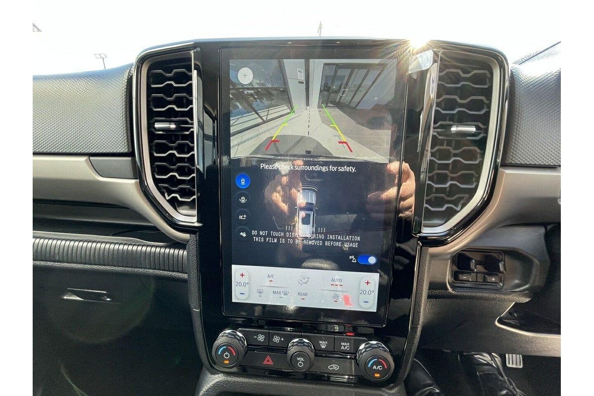 2024 Ford Everest Ambiente 2.0L