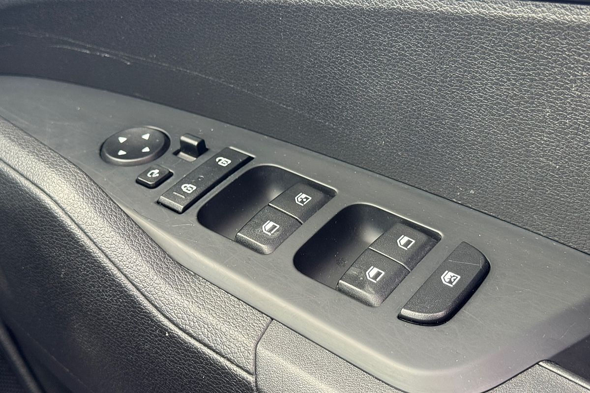 2023 Kia Sportage S NQ5