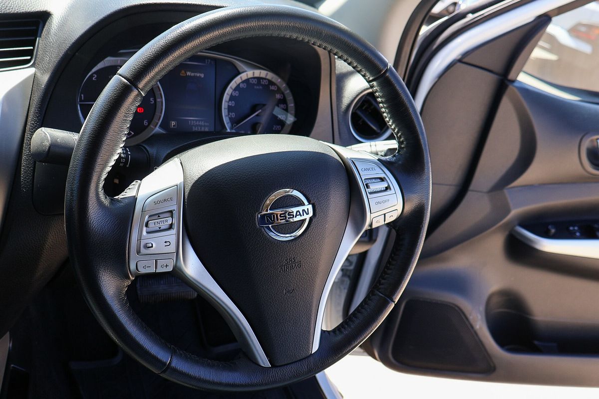 2018 Nissan Navara ST D23 Series 3 Rear Wheel Drive