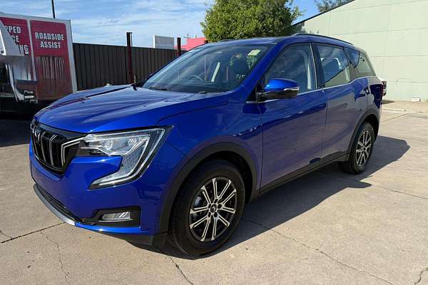 2025 Mahindra XUV700 AX7L