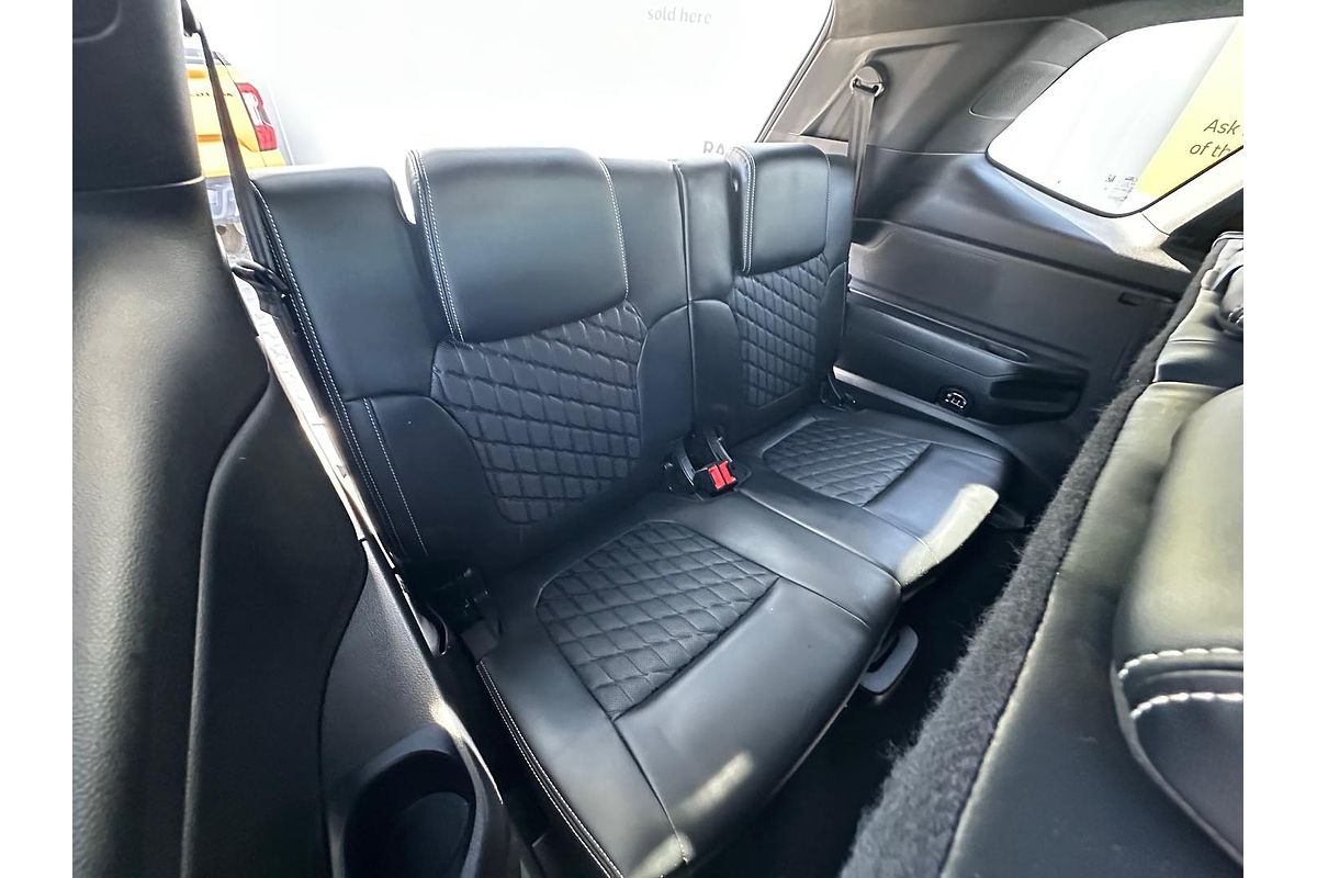 2022 Ford Everest Platinum 3.0L