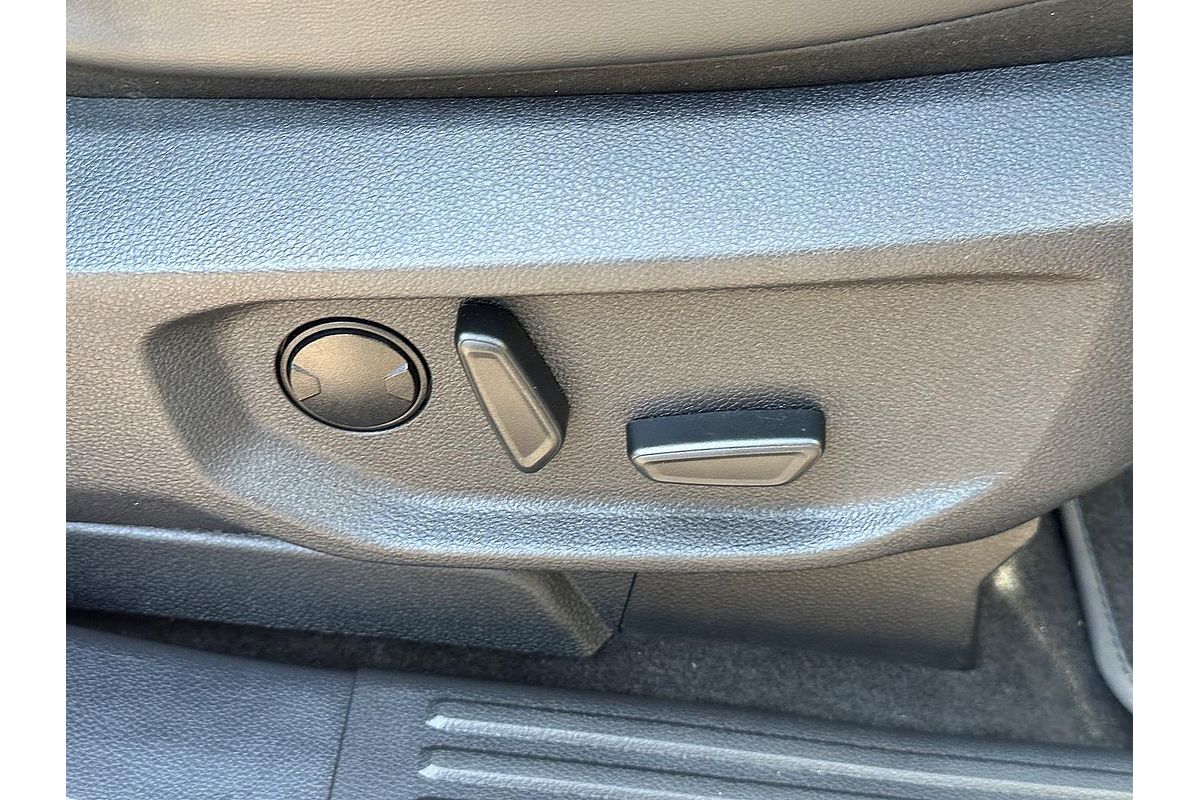 2022 Ford Everest Platinum 3.0L