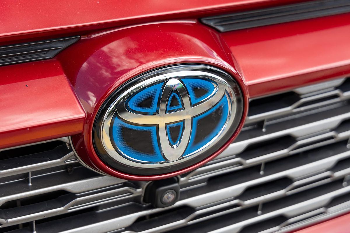 2020 Toyota RAV4 Cruiser AXAH54R