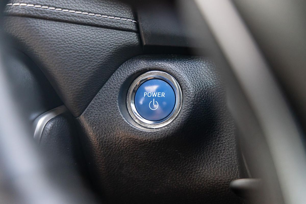2020 Toyota RAV4 Cruiser AXAH54R