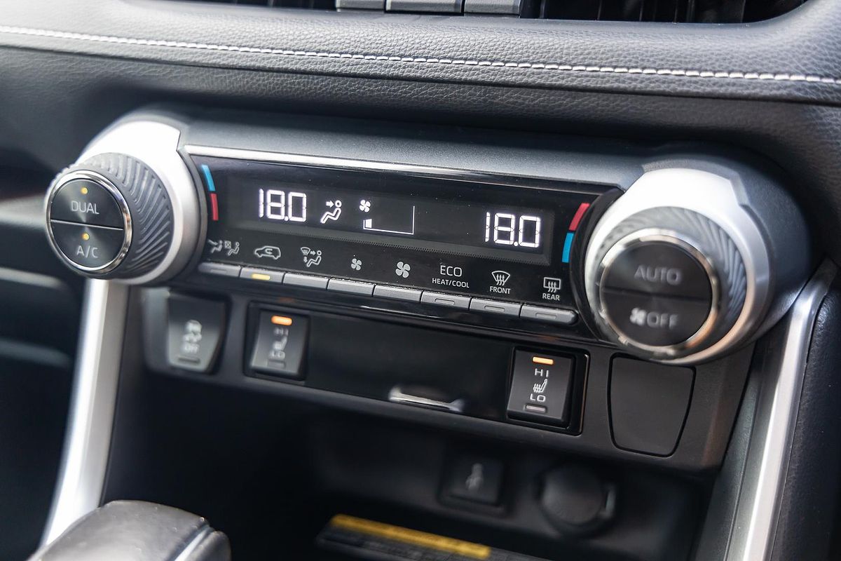 2020 Toyota RAV4 Cruiser AXAH54R