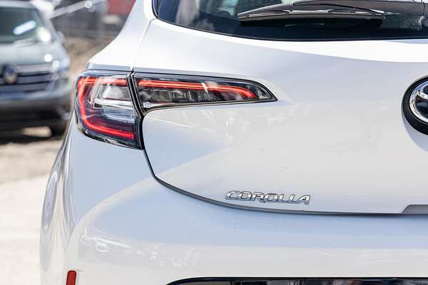 2020 Toyota Corolla Ascent Sport MZEA12R