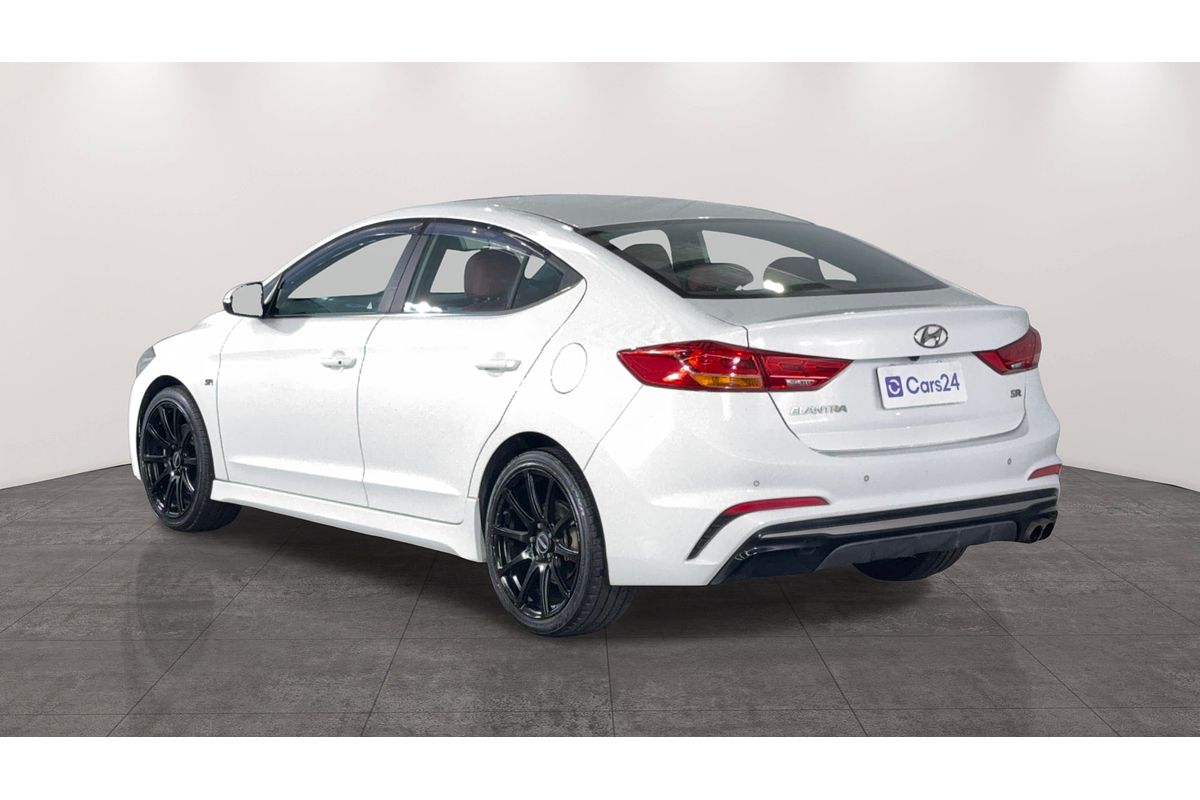 2017 Hyundai Elantra SR Turbo AD