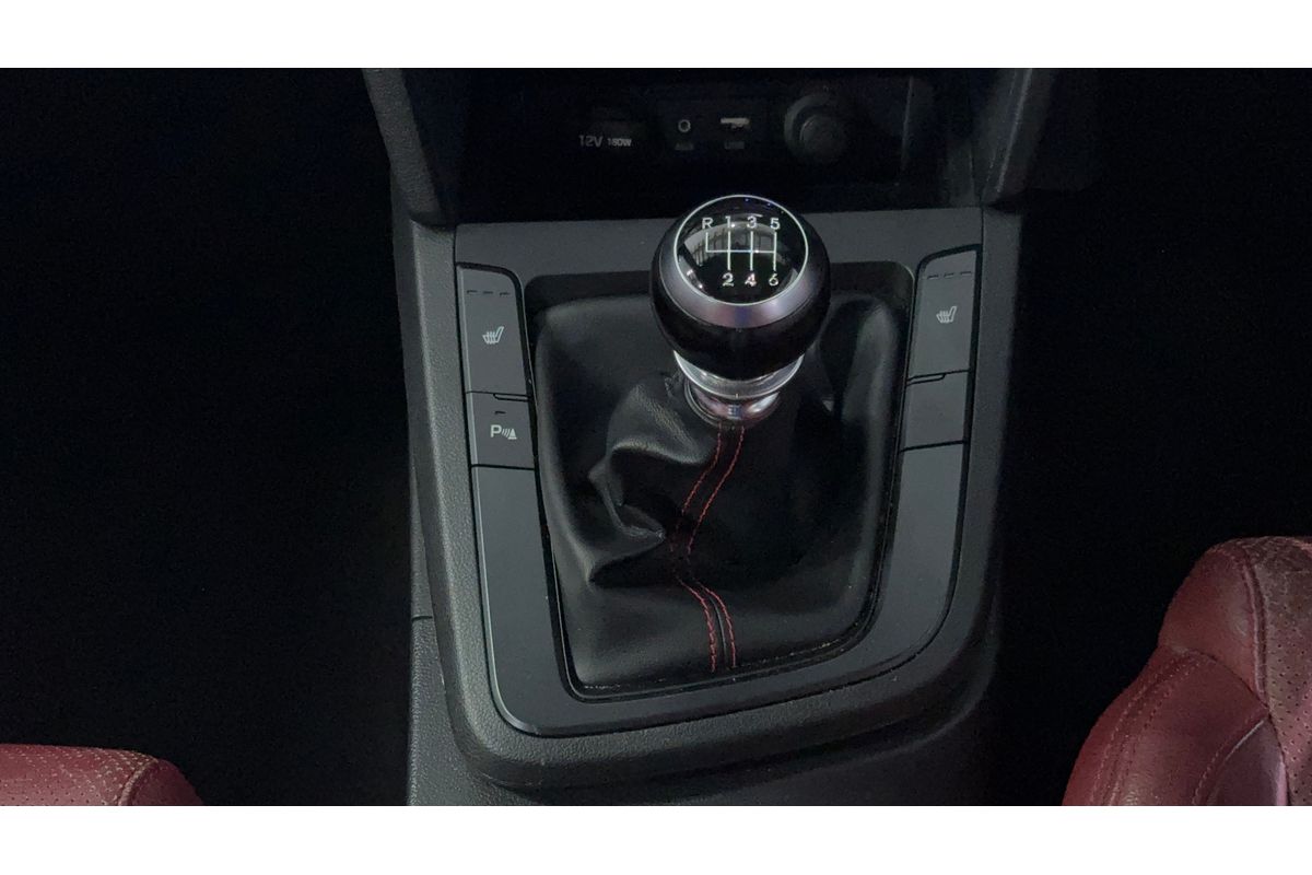 2017 Hyundai Elantra SR Turbo AD