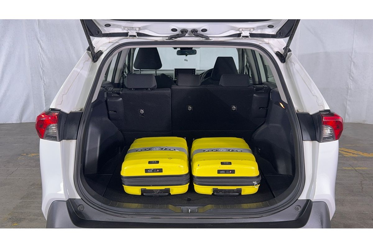 2019 Toyota RAV4 GX MXAA52R