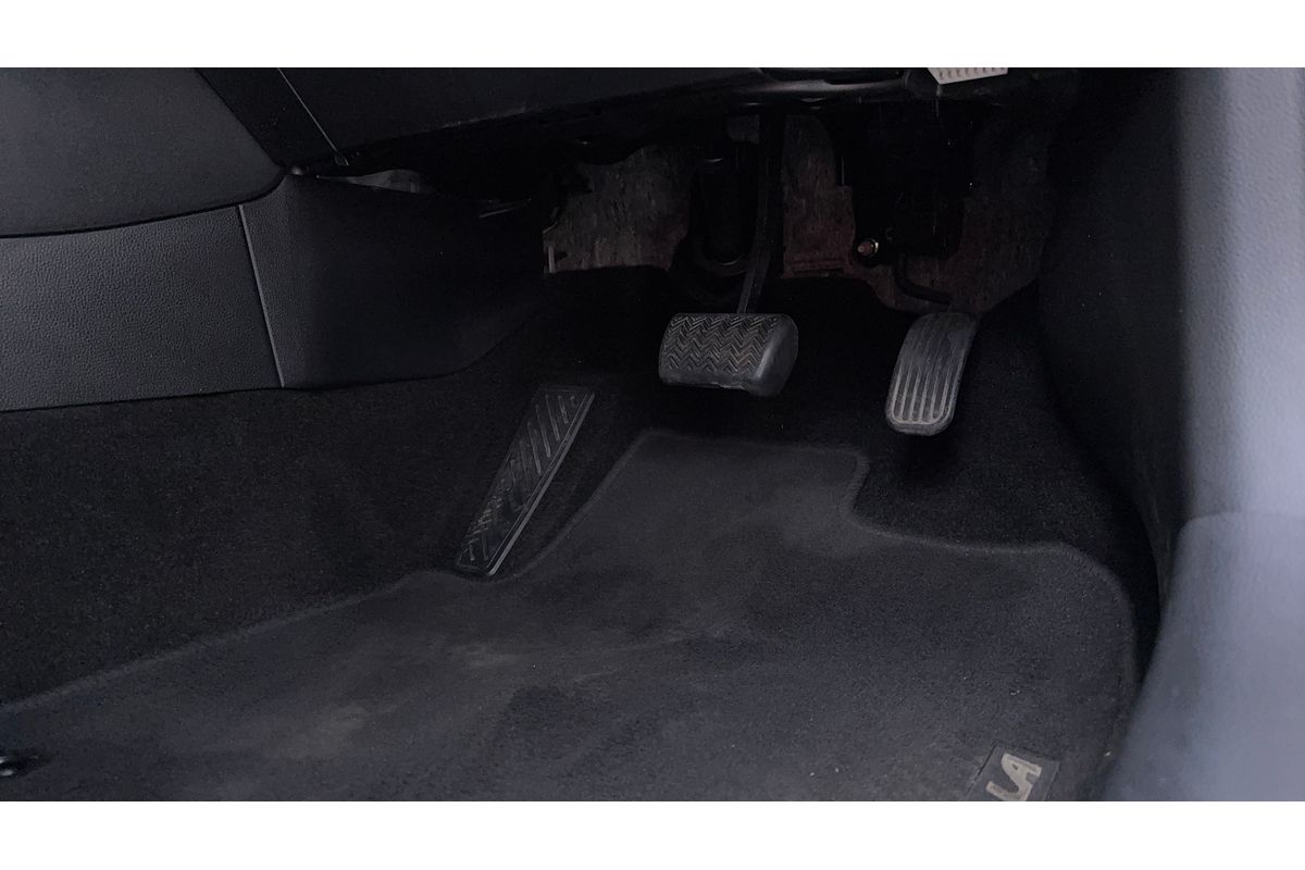 2020 Toyota Corolla Ascent Sport MZEA12R