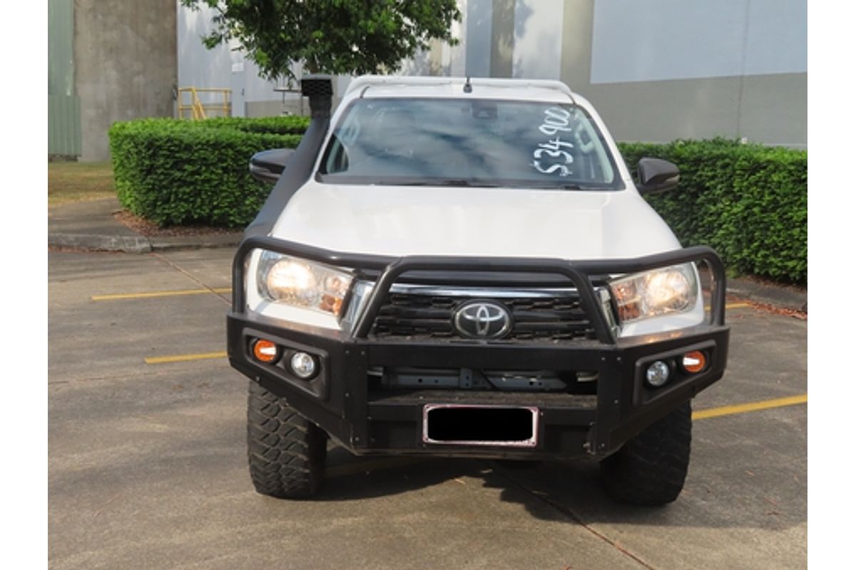 2019 Toyota Hilux SR GUN126R 4X4