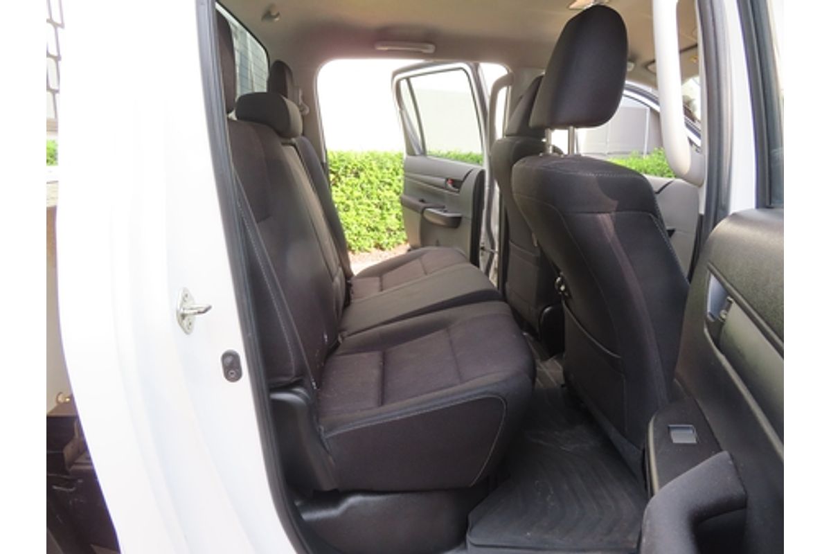 2019 Toyota Hilux SR GUN126R 4X4