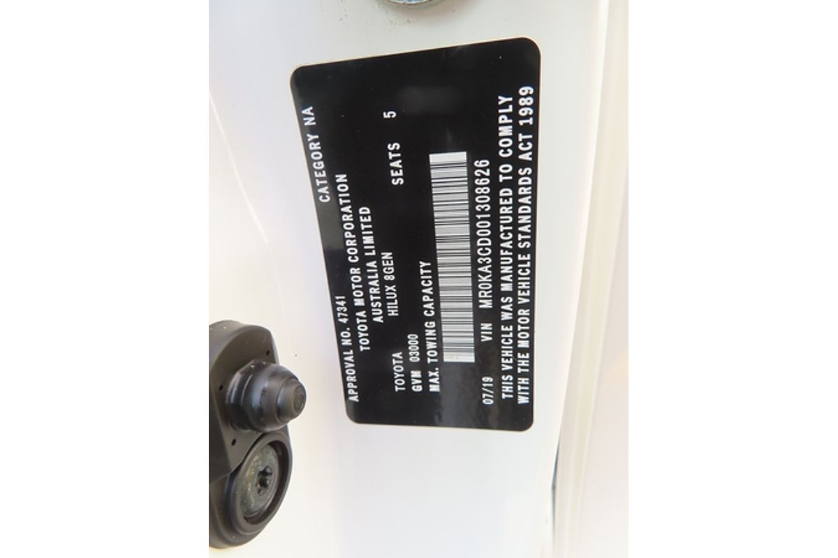 2019 Toyota Hilux SR GUN126R 4X4