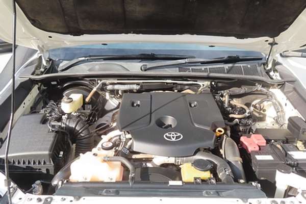 2019 Toyota Hilux SR GUN126R 4X4