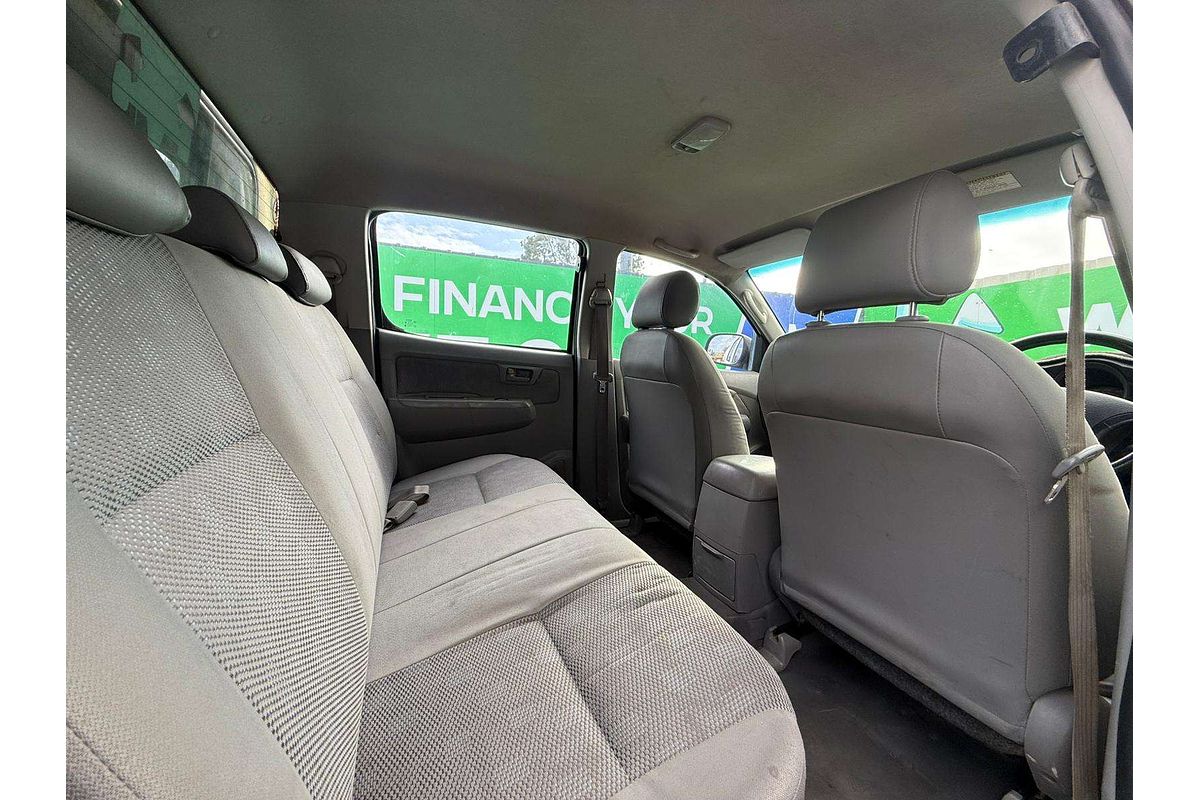 2010 Toyota Hilux SR KUN26R 4X4