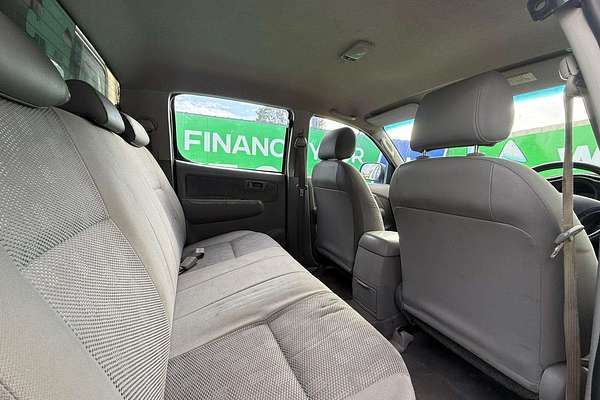 2010 Toyota Hilux SR KUN26R 4X4