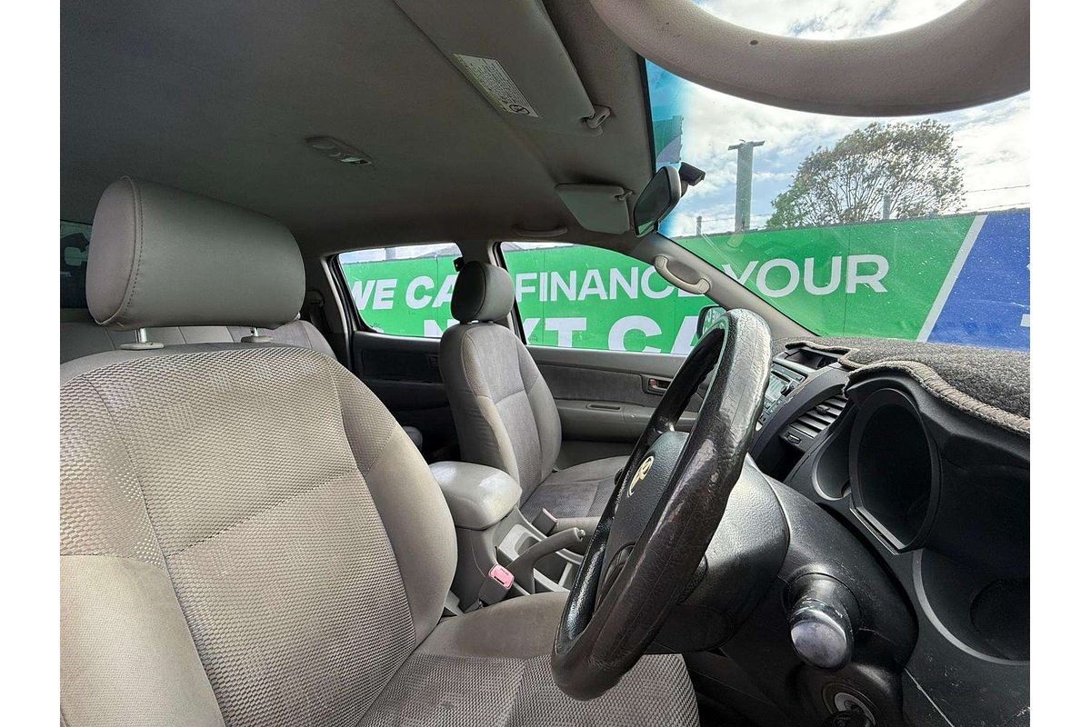 2010 Toyota Hilux SR KUN26R 4X4