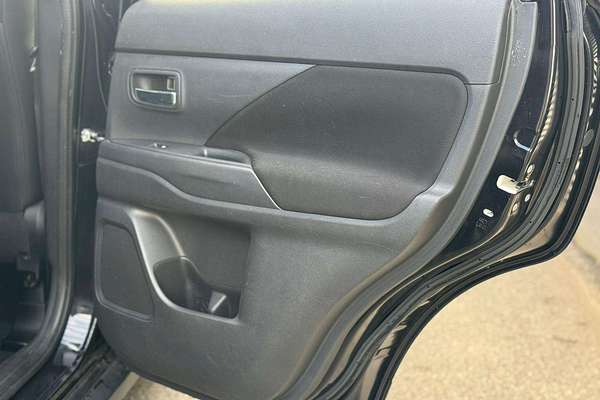 2015 Mitsubishi Outlander LS ZK