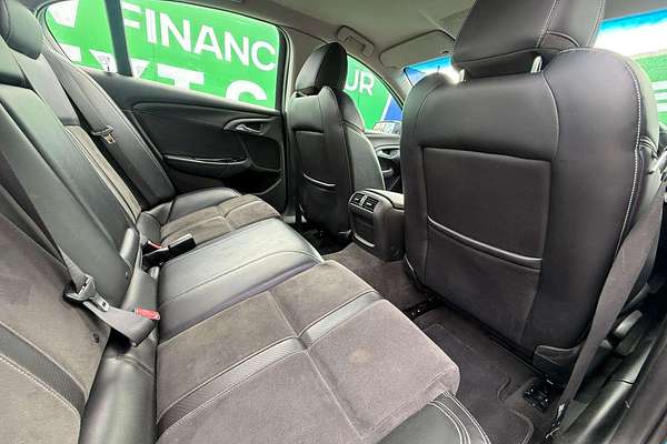 2014 Holden Commodore SV6 VF