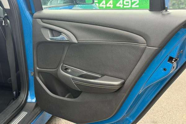 2014 Holden Commodore SV6 VF