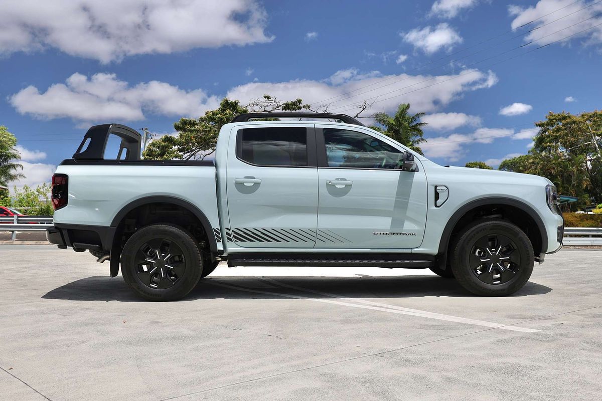 2025 Ford Ranger PHEV Stormtrak 4X4 2.3L