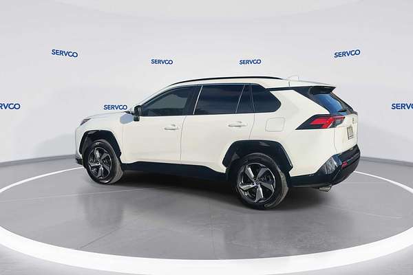 2021 Toyota RAV4 SE