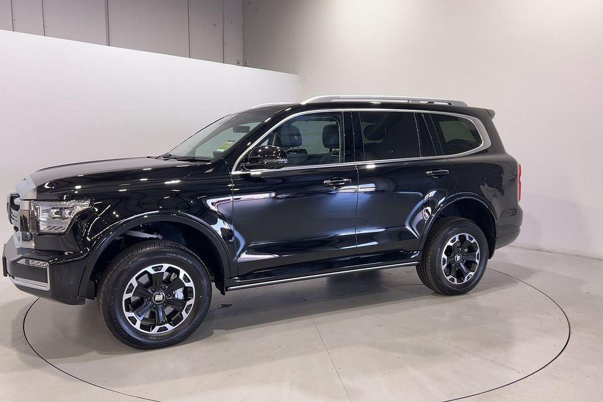 2025 GWM Tank 500 Ultra Hi4-T PHEV P03