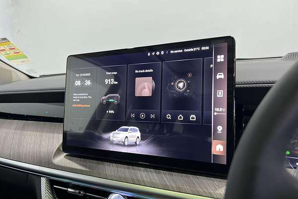 2025 GWM Tank 500 Ultra Hi4-T PHEV P03