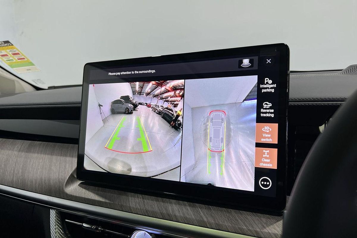 2025 GWM Tank 500 Ultra Hi4-T PHEV P03