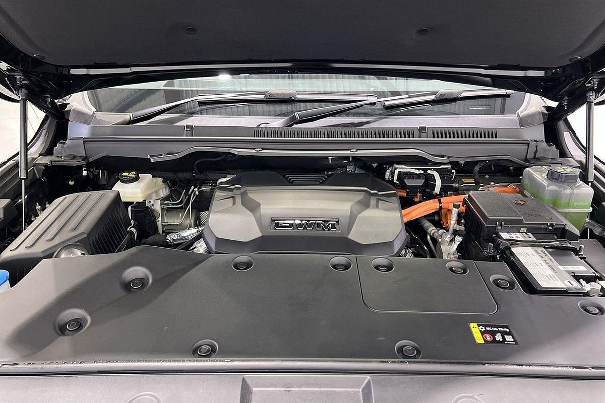 2025 GWM Tank 500 Ultra Hi4-T PHEV P03