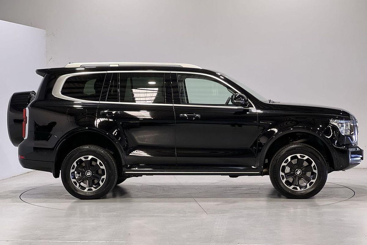 2025 GWM Tank 500 Ultra Hi4-T PHEV P03